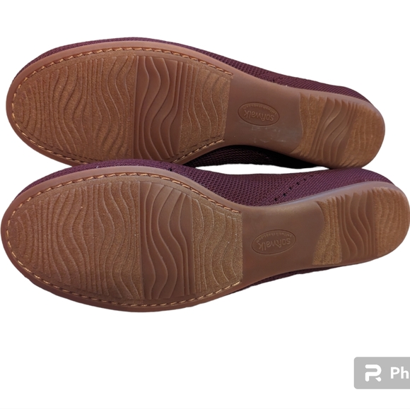Women's Softwalk Santorini burgundy flats size 8W - Picture 2 of 8